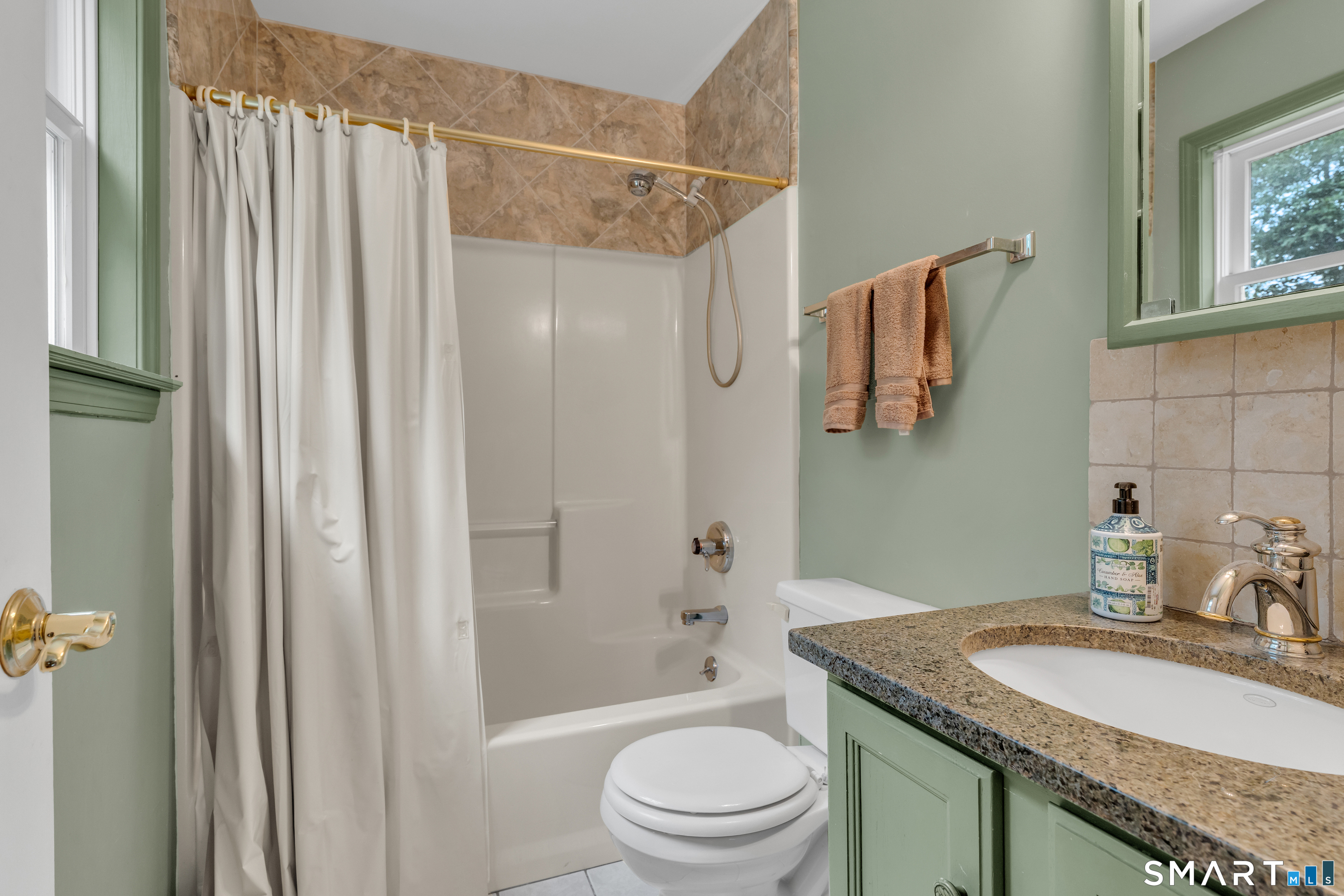 20 Airline Road Clinton CT 06413