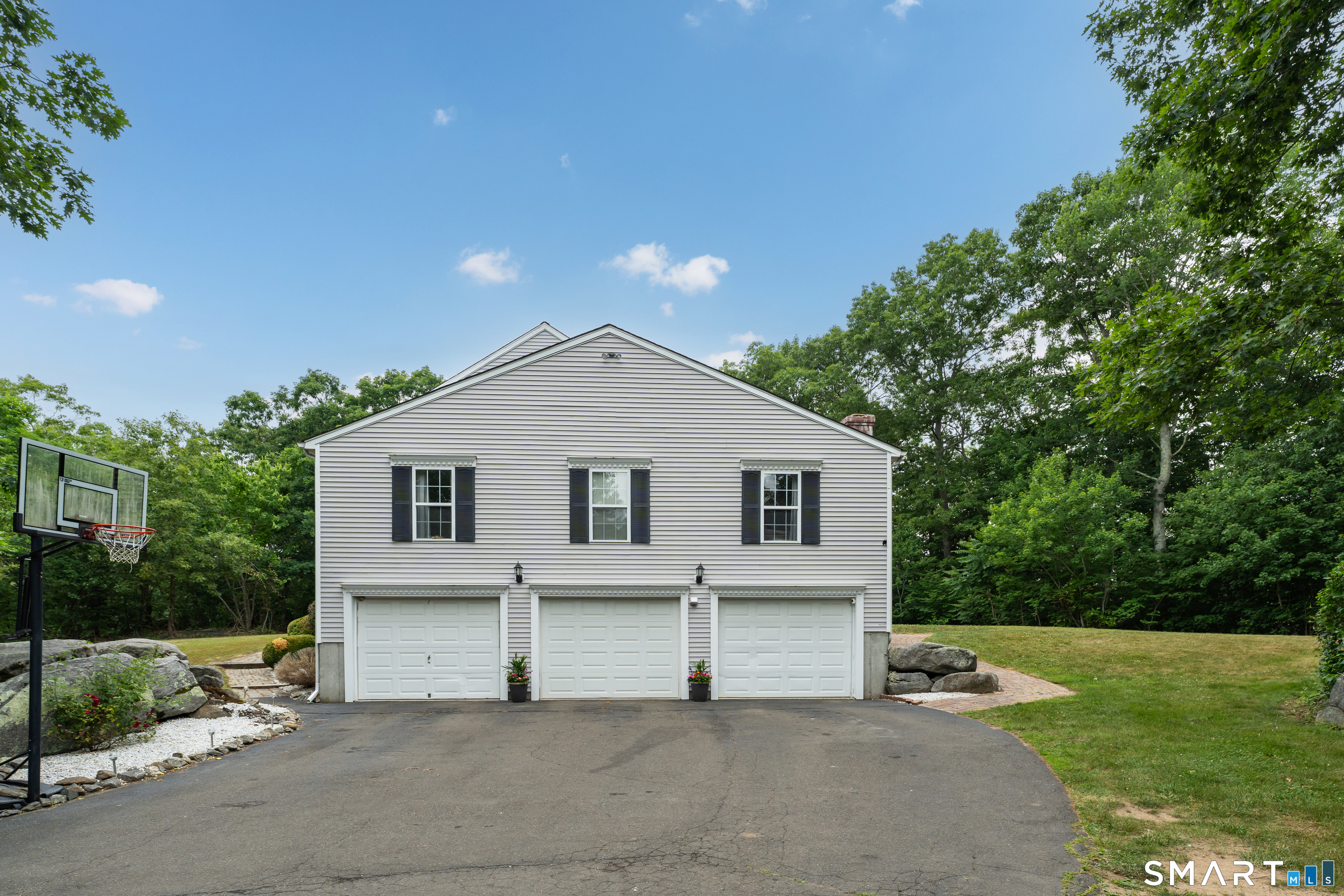 20 Airline Road Clinton CT 06413