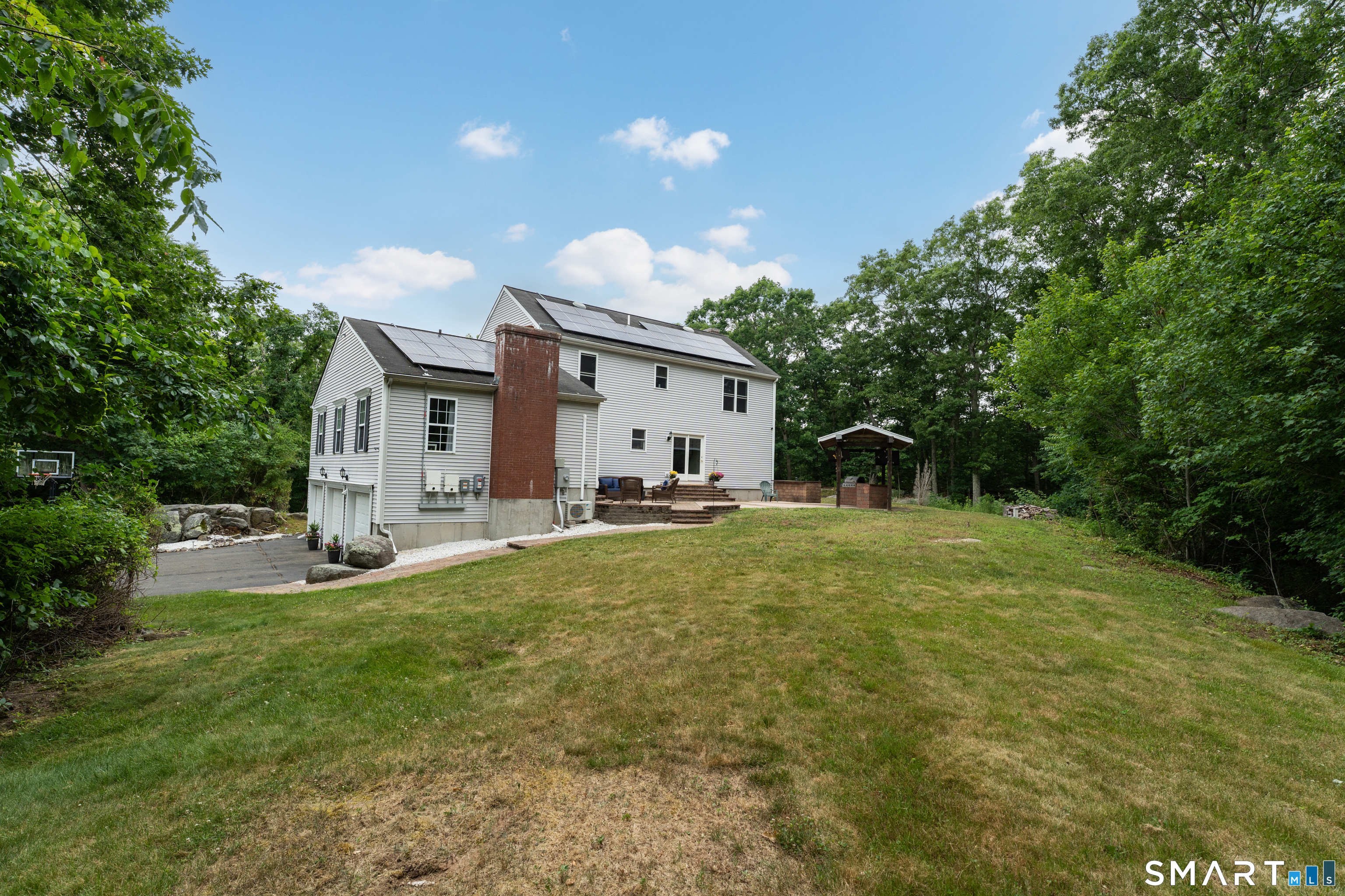 20 Airline Road Clinton CT 06413