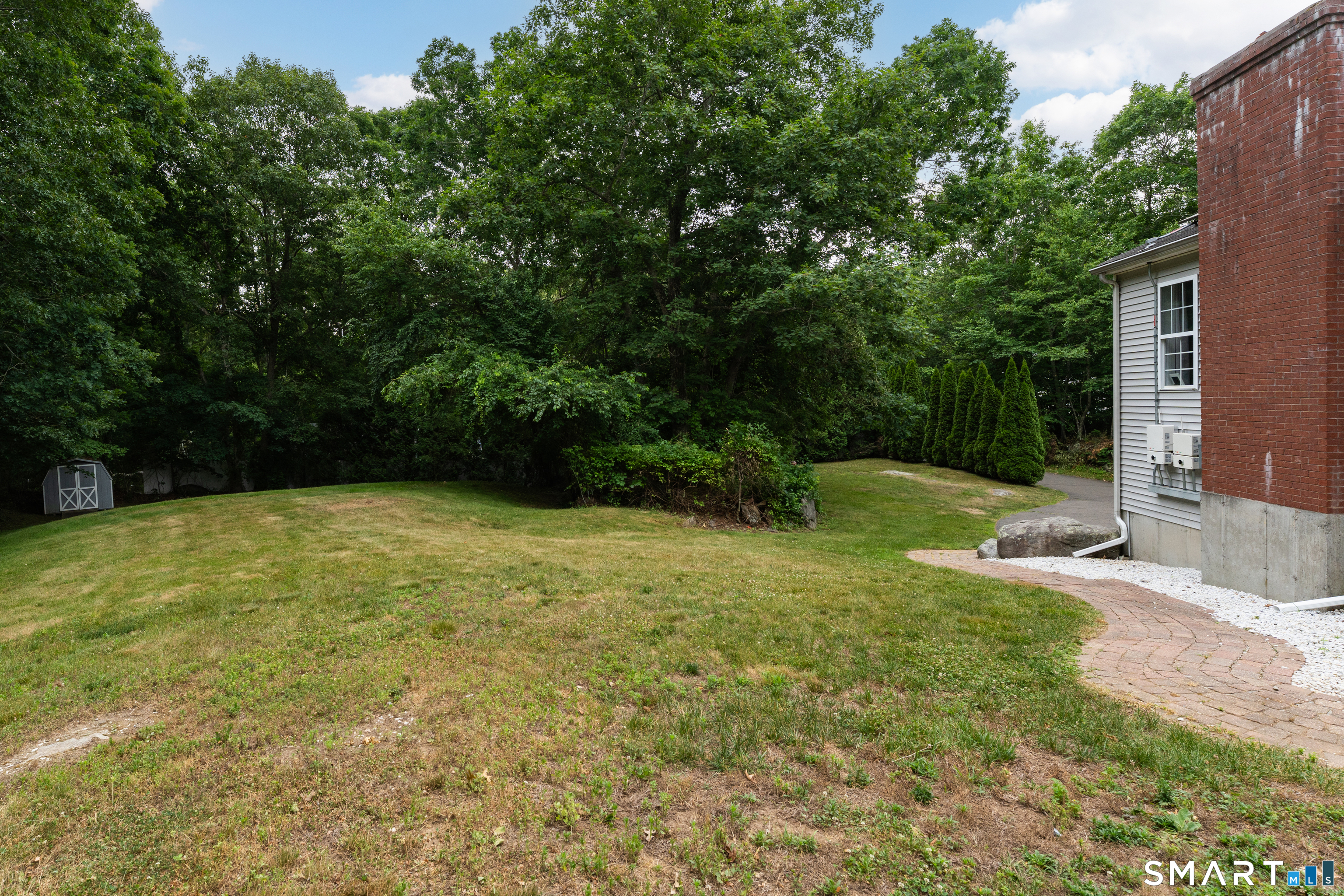 20 Airline Road Clinton CT 06413