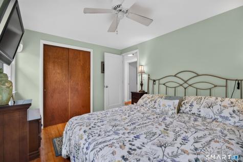 40 Cedar Road Clinton CT 06413