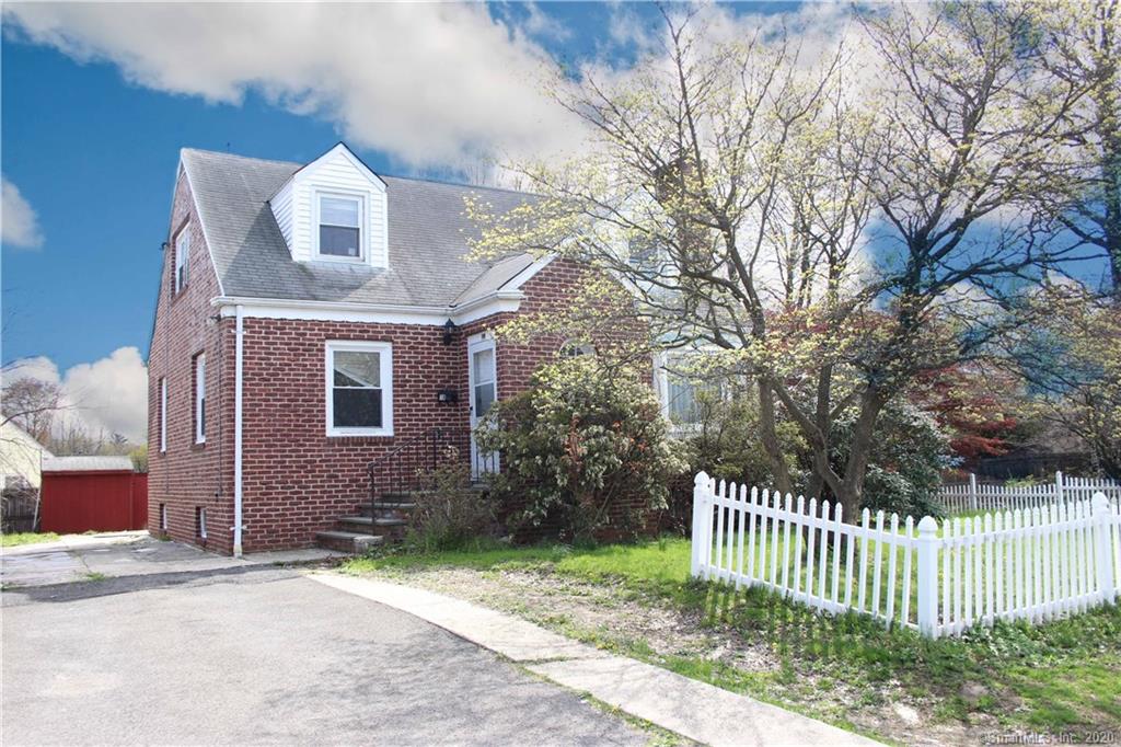 18 Elmwood Street Stamford CT 06902