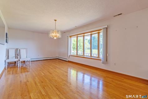 76 Thimble Rock Road Middletown CT 06457