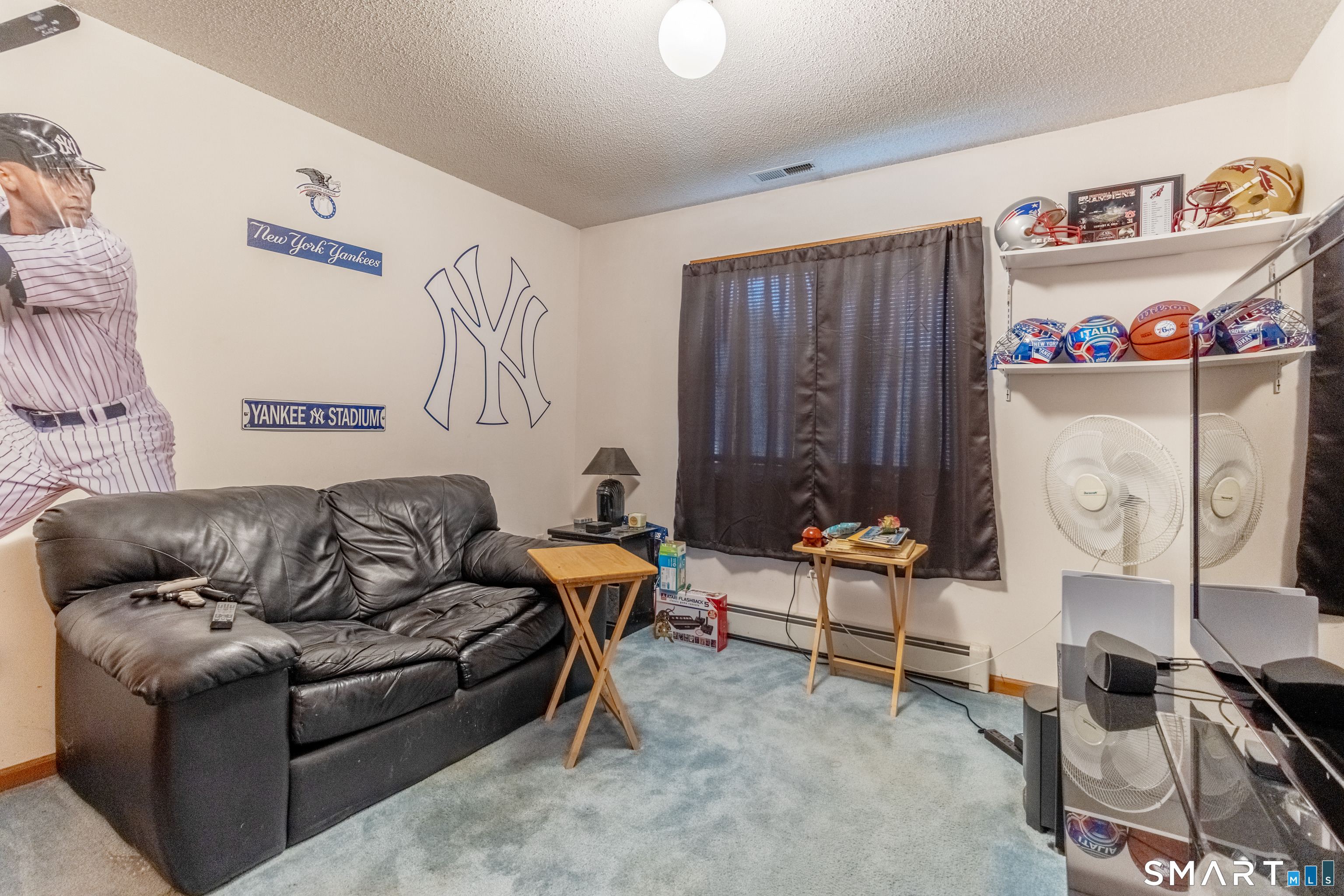 76 Thimble Rock Road Middletown CT 06457