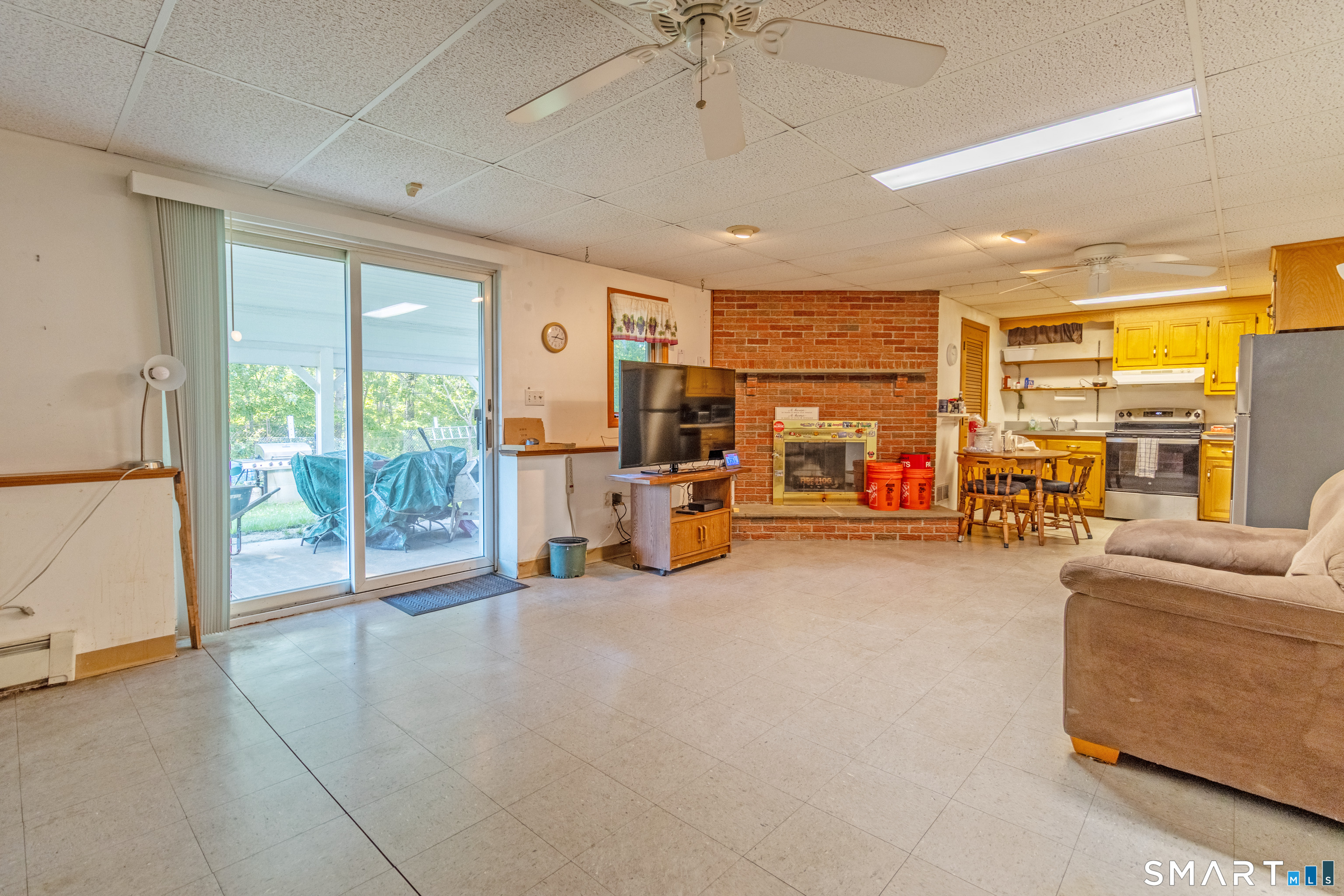 76 Thimble Rock Road Middletown CT 06457