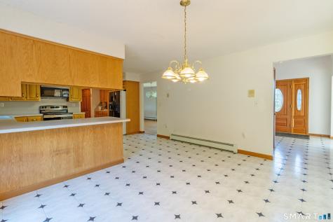 76 Thimble Rock Road Middletown CT 06457