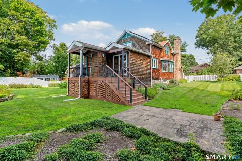 44 Taylor Place Branford CT 06405