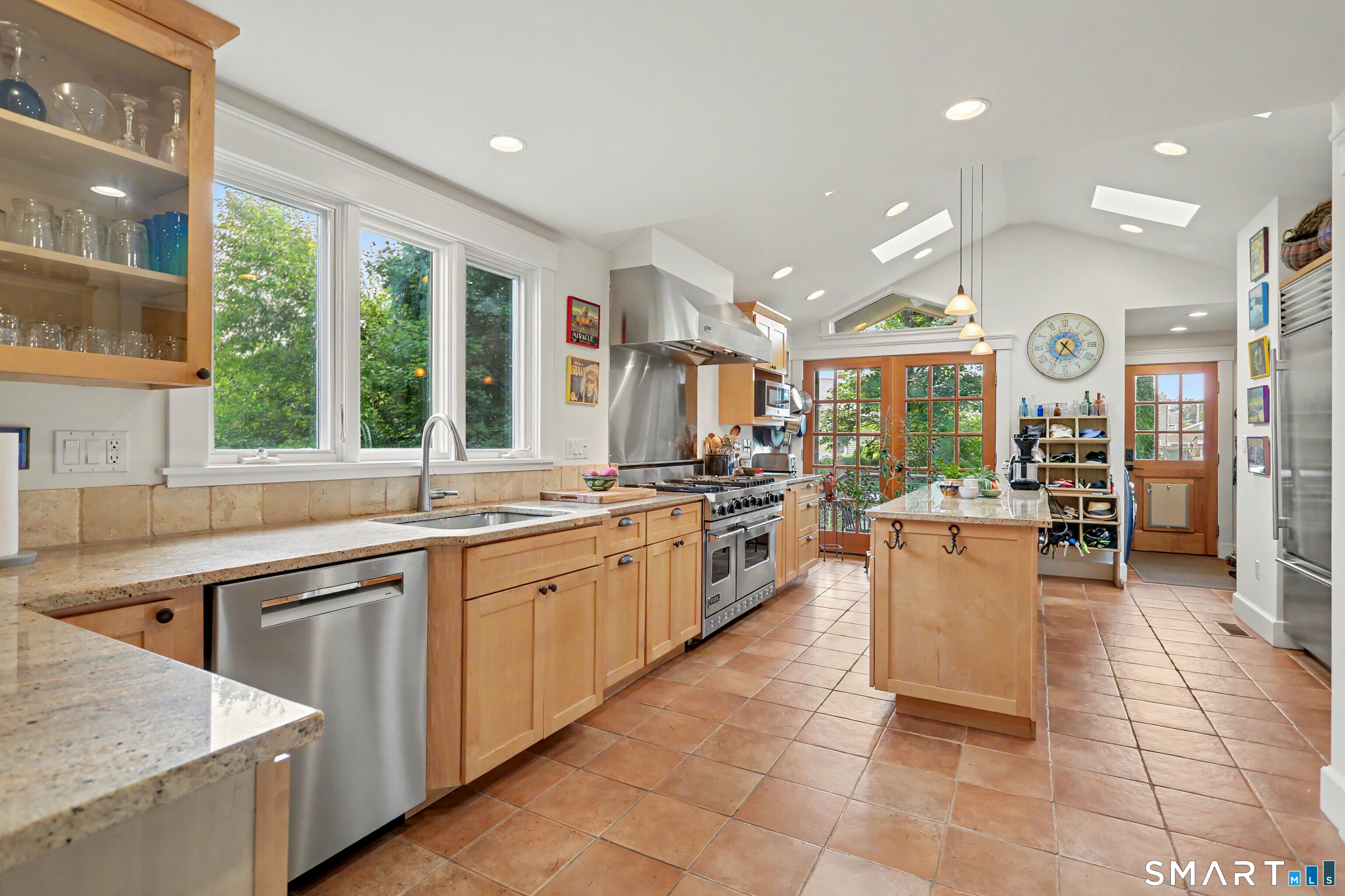 44 Taylor Place Branford CT 06405