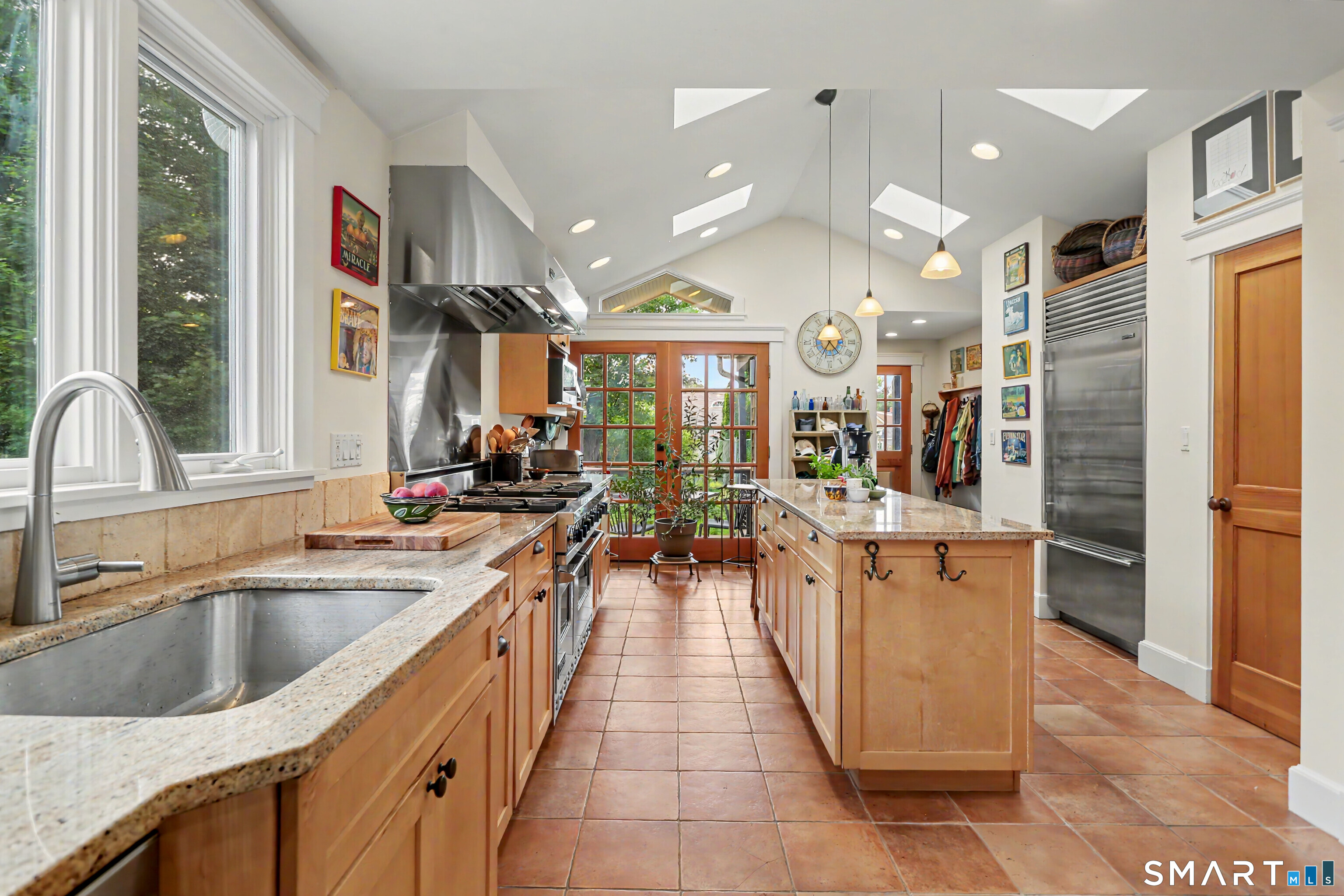 44 Taylor Place Branford CT 06405