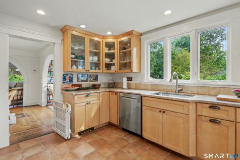 44 Taylor Place Branford CT 06405