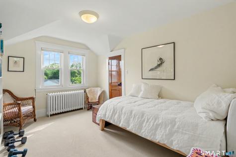 44 Taylor Place Branford CT 06405