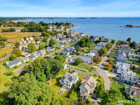 10 Wilford Road Branford CT 06405