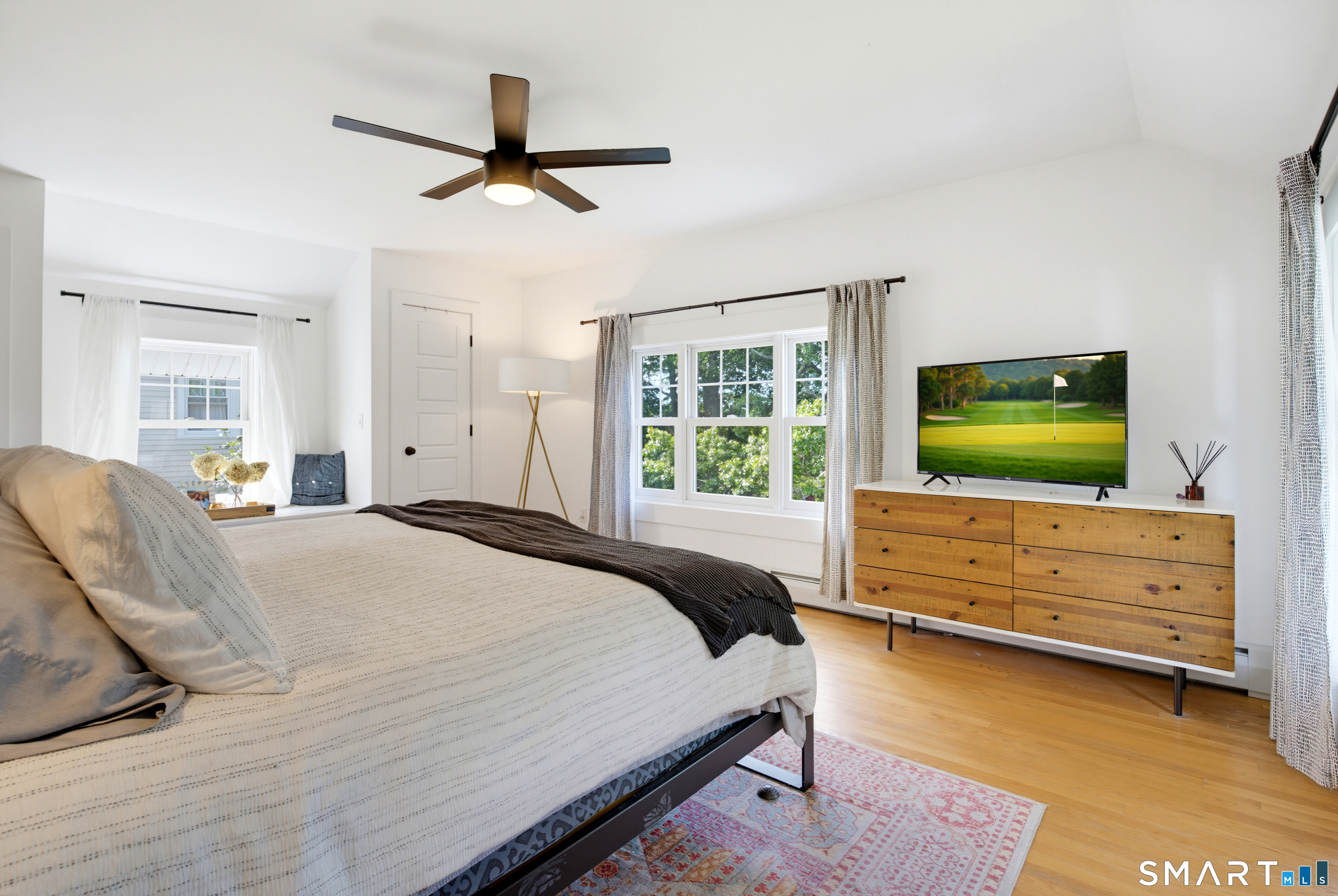 10 Wilford Road Branford CT 06405