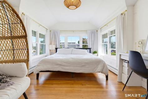 10 Wilford Road Branford CT 06405