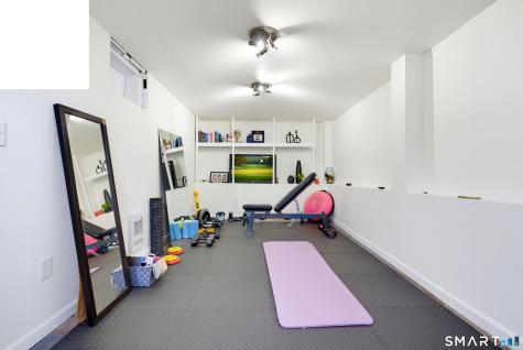 10 Wilford Road Branford CT 06405