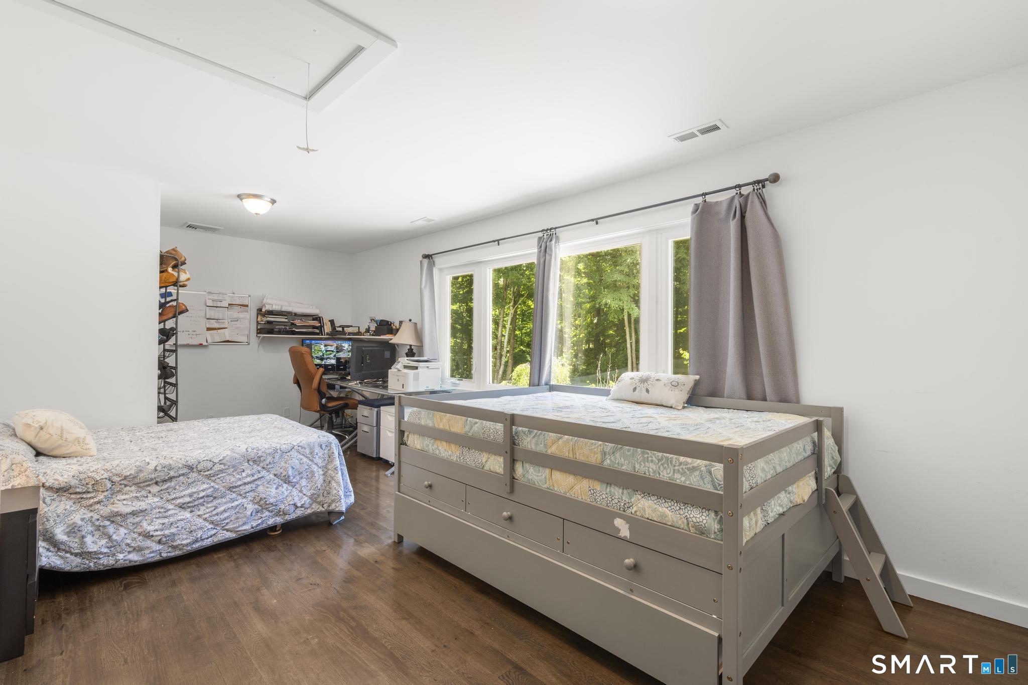 1080 Black Rock Turnpike Easton CT 06612