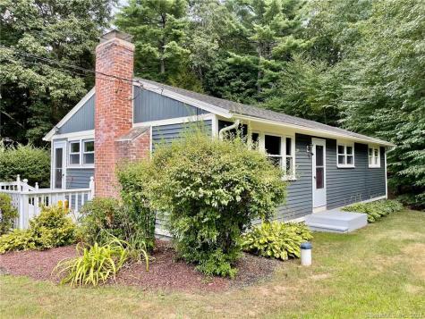 76 Fernwood Drive Simsbury CT 06070