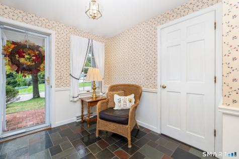 160 Mcintosh Drive Bristol CT 06010