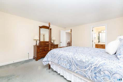 160 Mcintosh Drive Bristol CT 06010