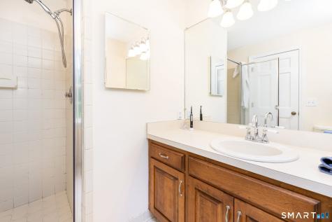 160 Mcintosh Drive Bristol CT 06010