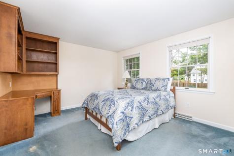 160 Mcintosh Drive Bristol CT 06010