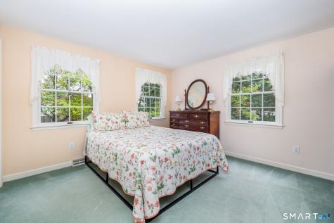 160 Mcintosh Drive Bristol CT 06010