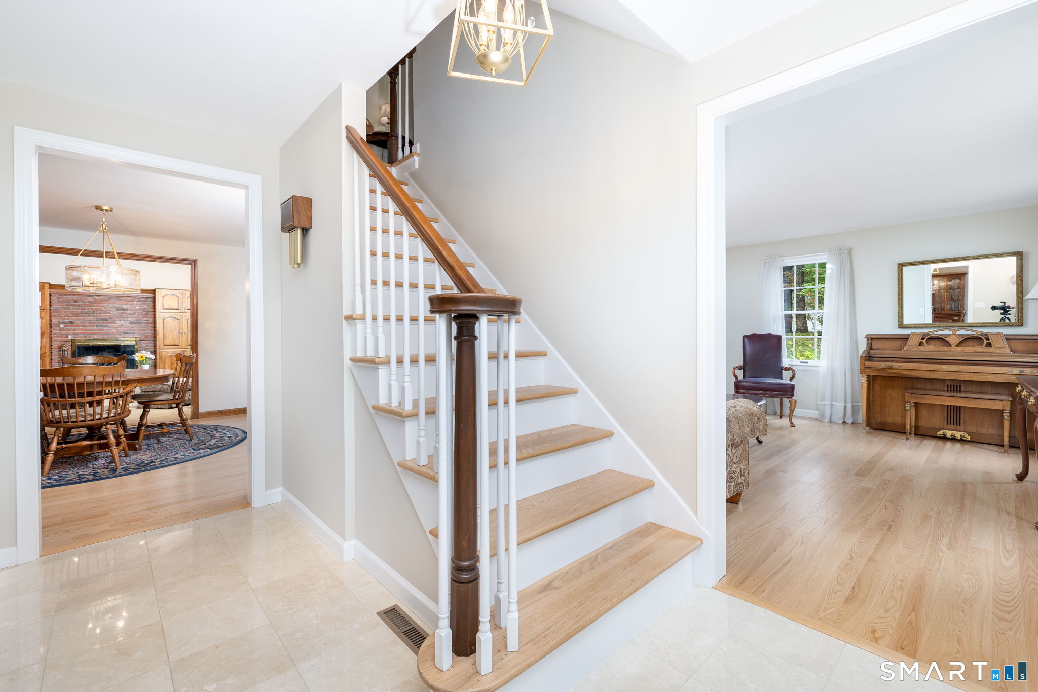 160 Mcintosh Drive Bristol CT 06010