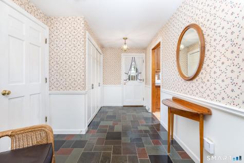 160 Mcintosh Drive Bristol CT 06010