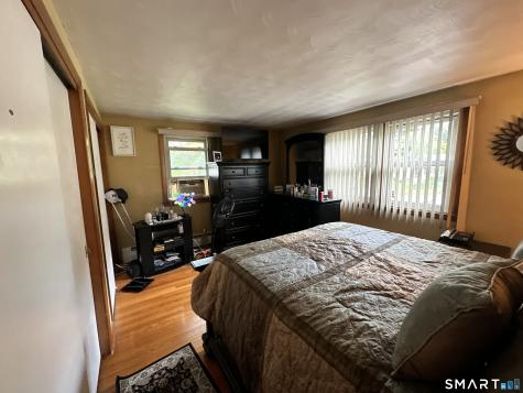 48 Ferguson Road Manchester CT 06040