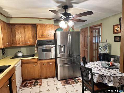48 Ferguson Road Manchester CT 06040