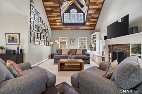 3 Arbor Court Stonington CT 06379