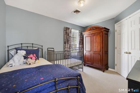 3 Arbor Court Stonington CT 06379