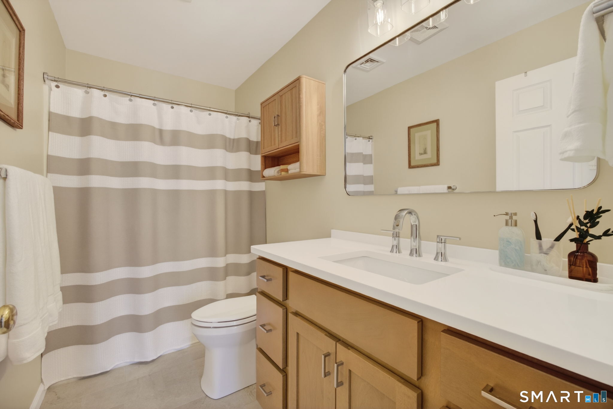 3 Arbor Court Stonington CT 06379