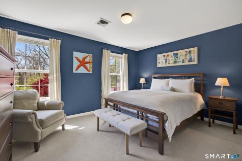 3 Arbor Court Stonington CT 06379