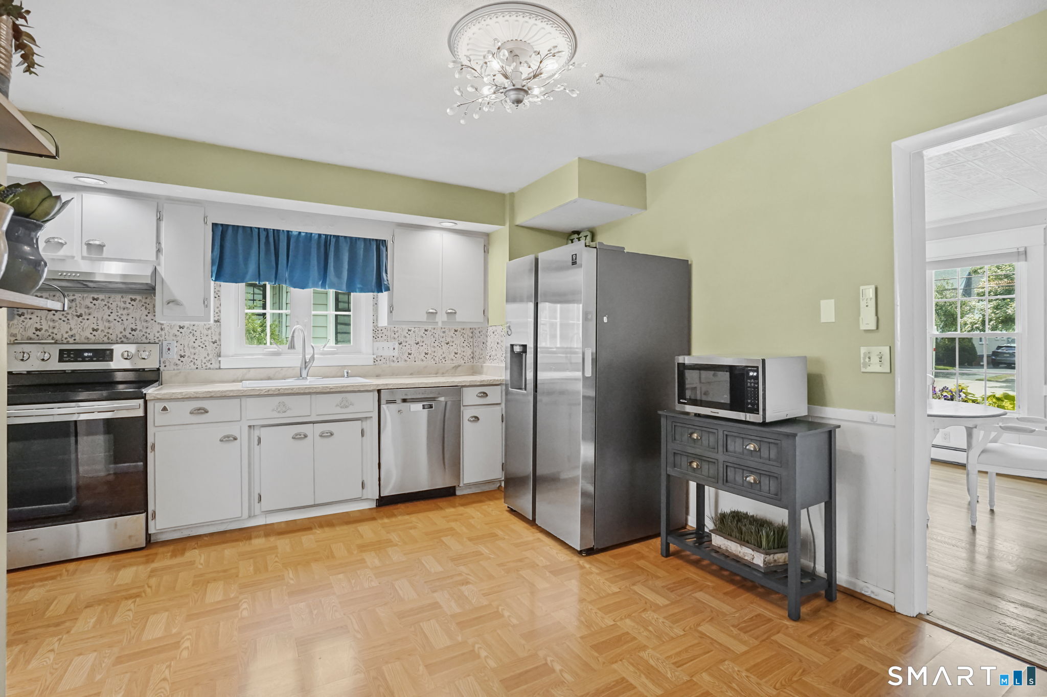 174 Hopkins Place Longmeadow MA 01106