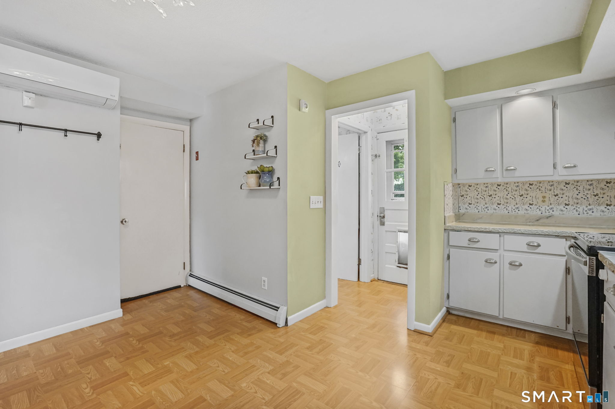 174 Hopkins Place Longmeadow MA 01106