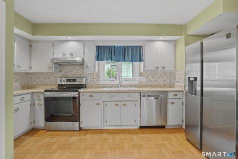 174 Hopkins Place Longmeadow MA 01106