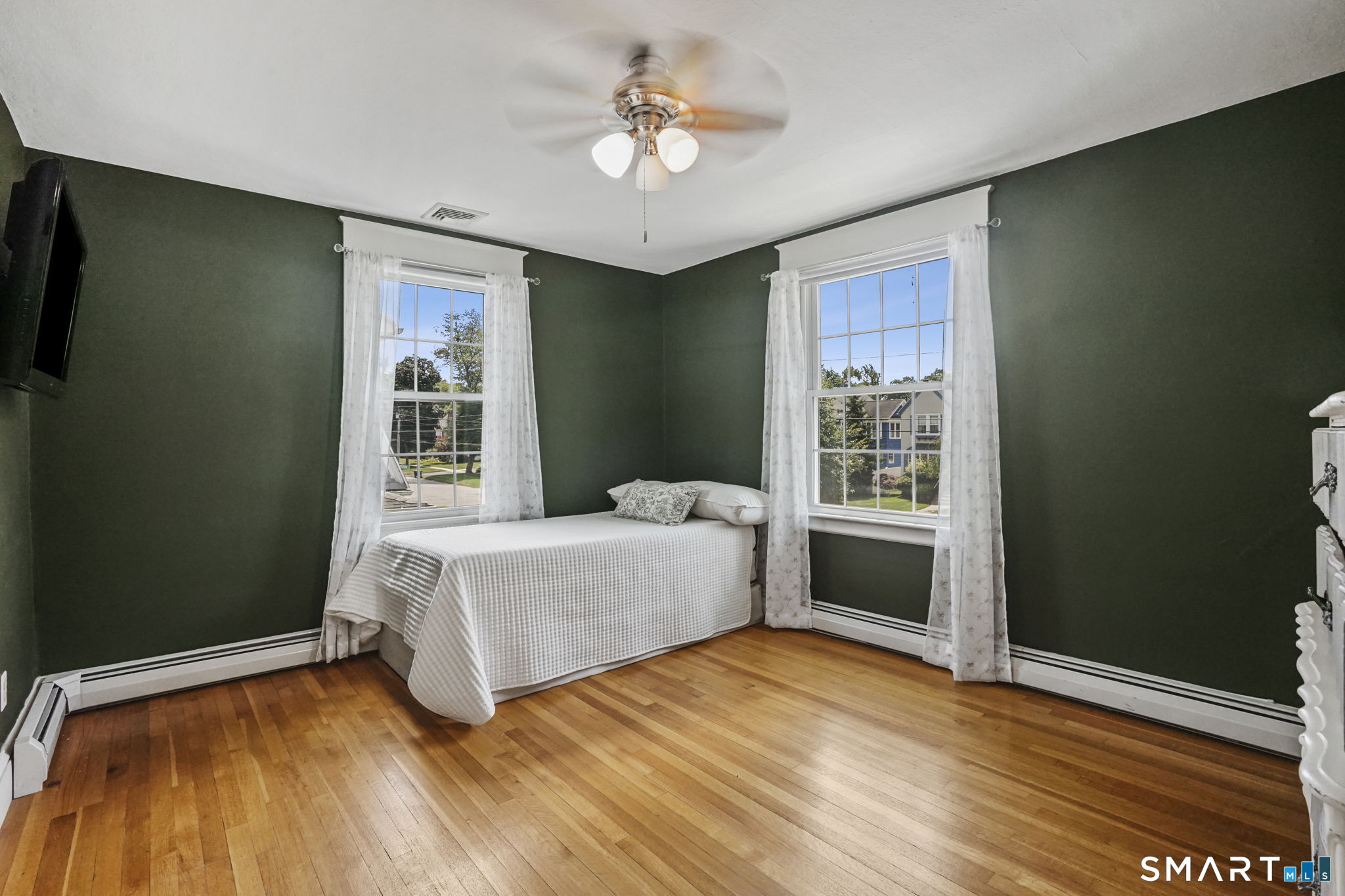 174 Hopkins Place Longmeadow MA 01106