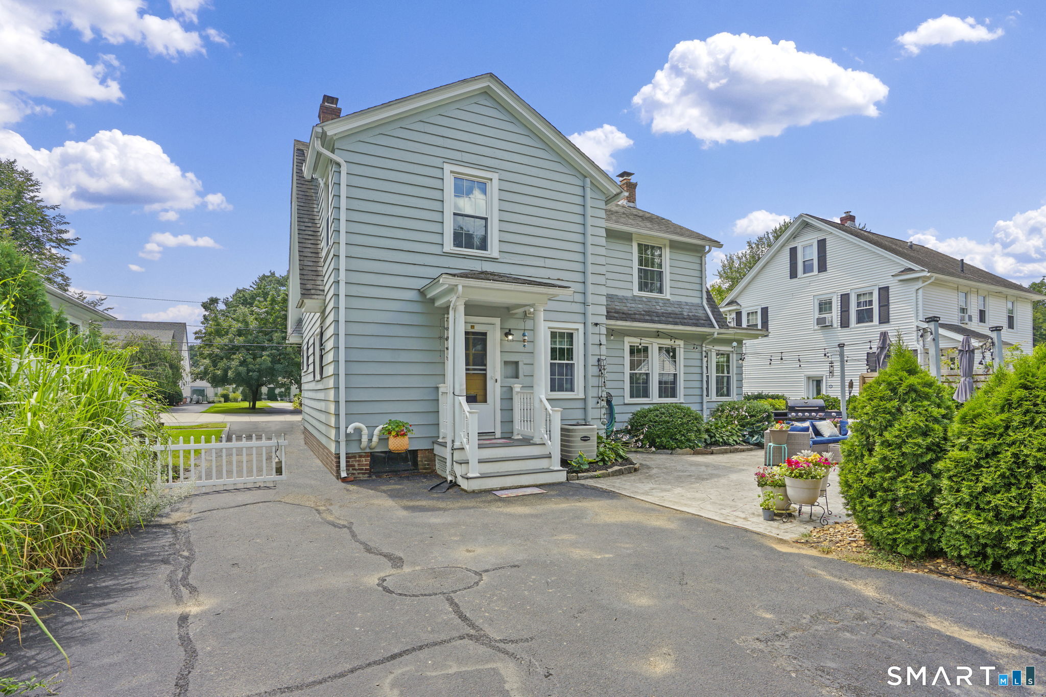 174 Hopkins Place Longmeadow MA 01106