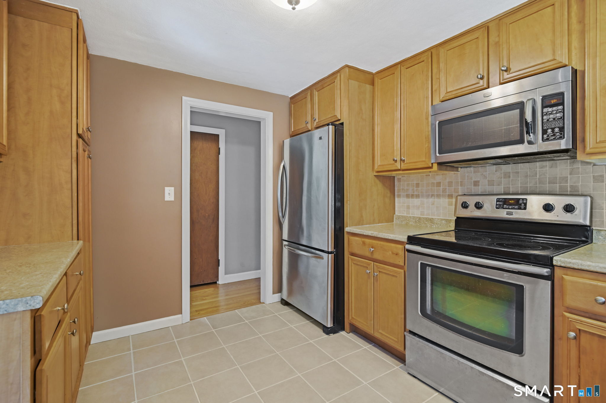 95 Montclair Drive East Hartford CT 06118