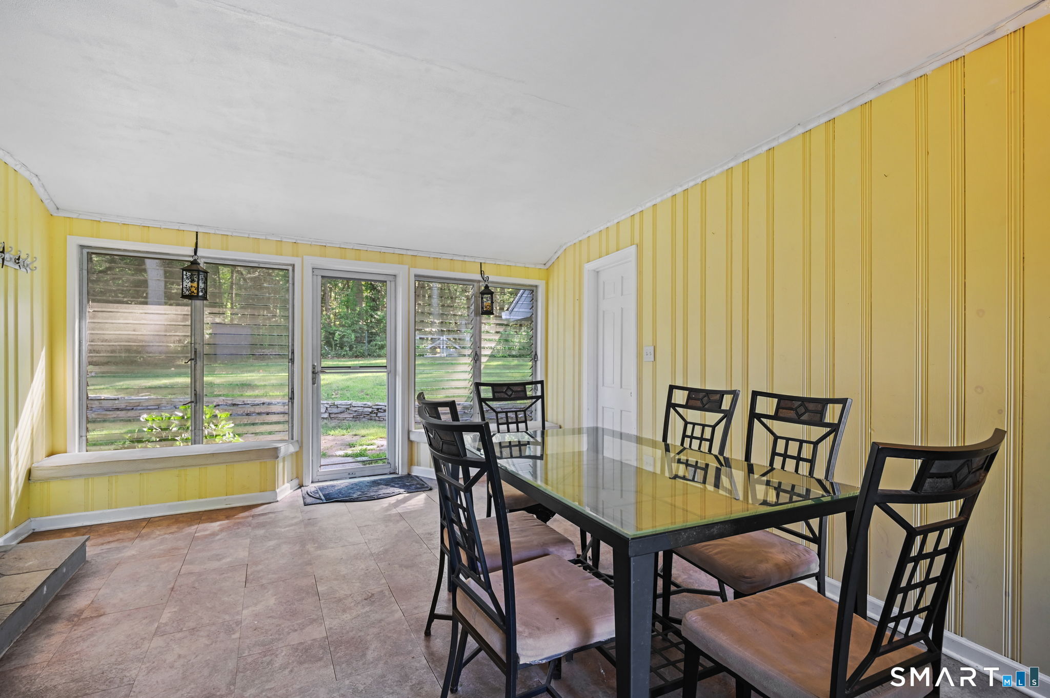 95 Montclair Drive East Hartford CT 06118