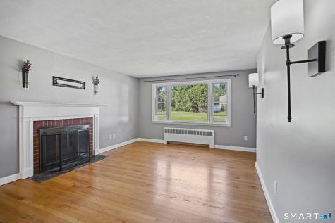 95 Montclair Drive East Hartford CT 06118