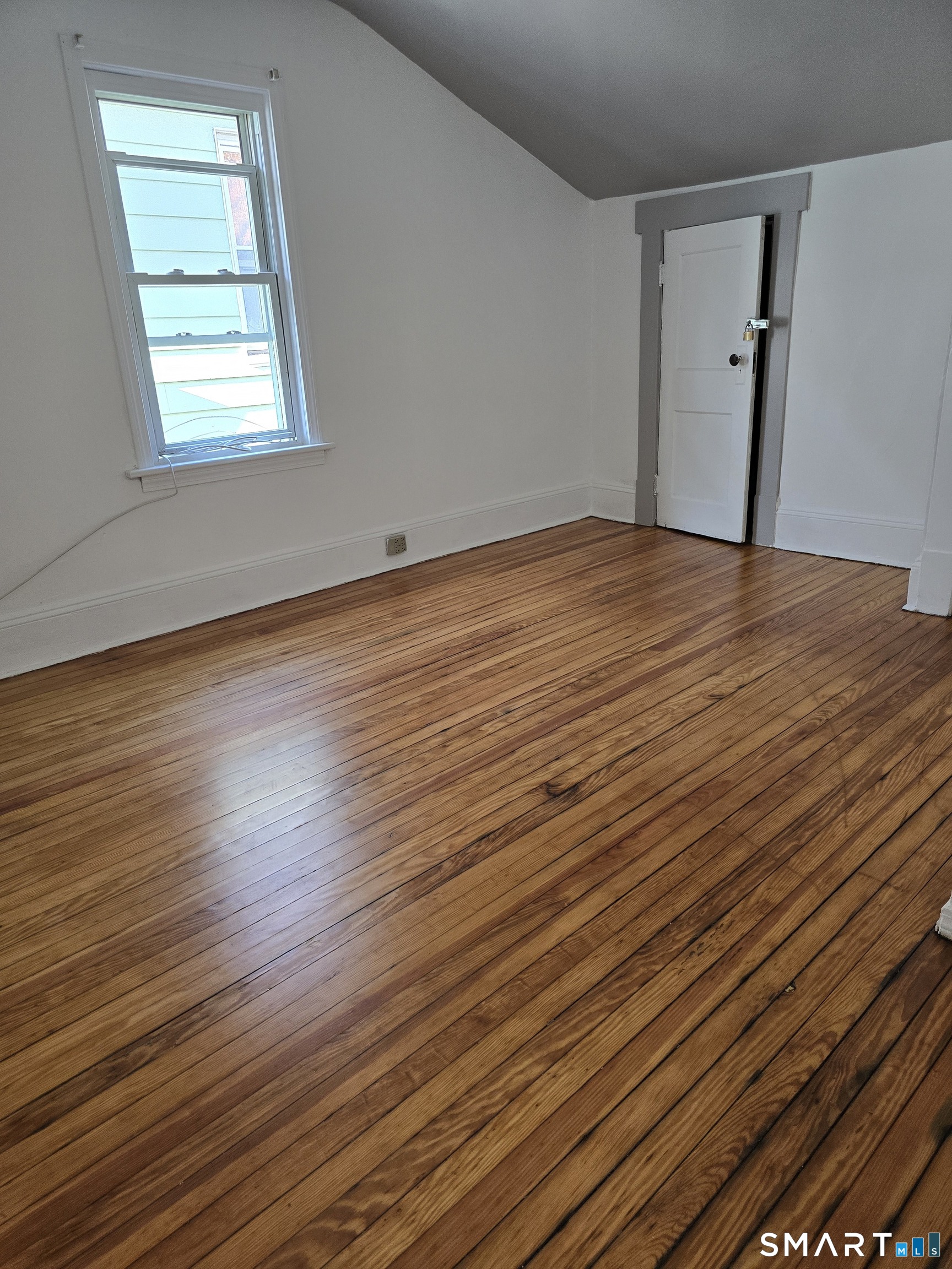 98 Cowles Street Bridgeport CT 06607