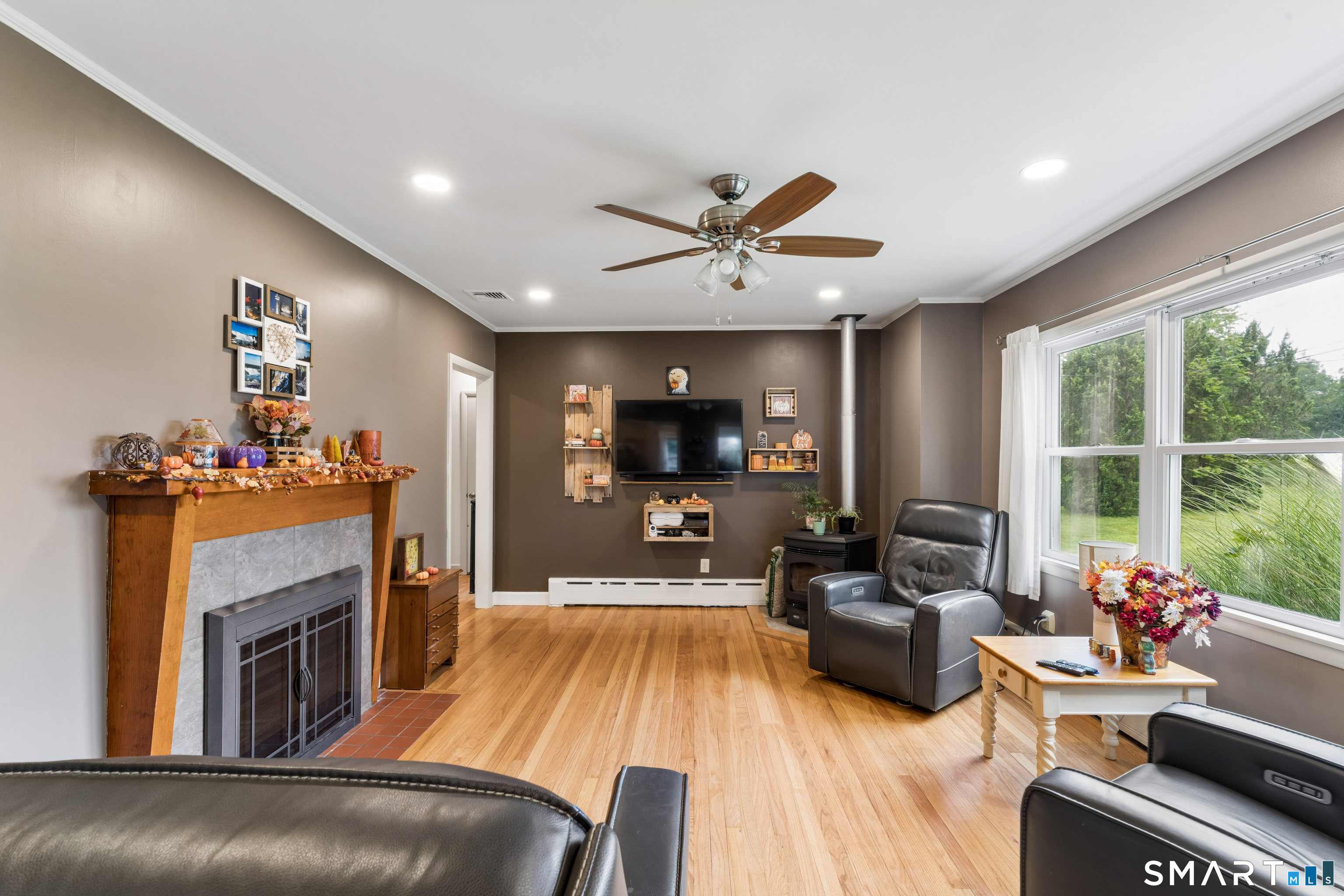 9 Hilltop View Lane New Milford CT 06776