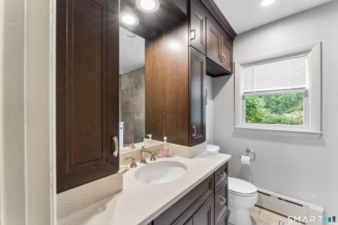 9 Hilltop View Lane New Milford CT 06776