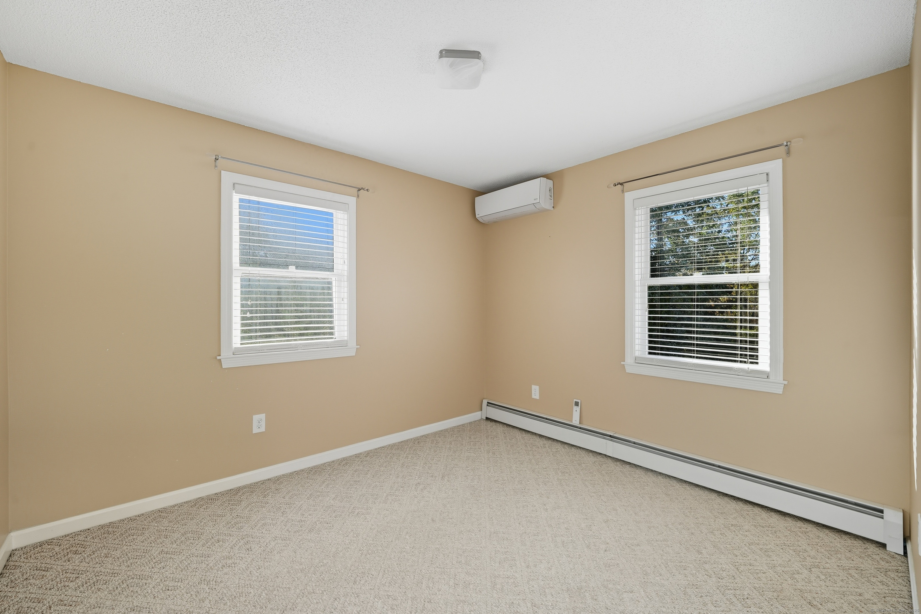 53 Kimberly Drive Enfield CT 06082