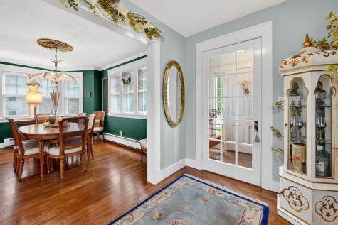 152 Main Street East Hampton CT 06424