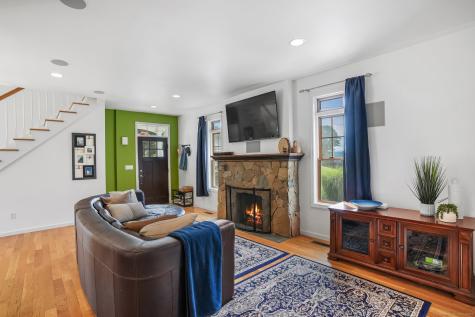 17 Candlewood Heights New Milford CT 06776
