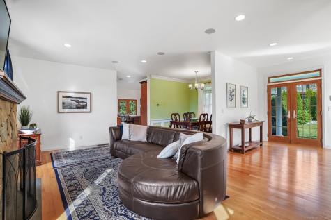 17 Candlewood Heights New Milford CT 06776
