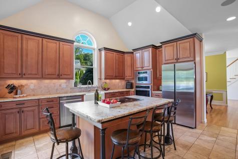 17 Candlewood Heights New Milford CT 06776